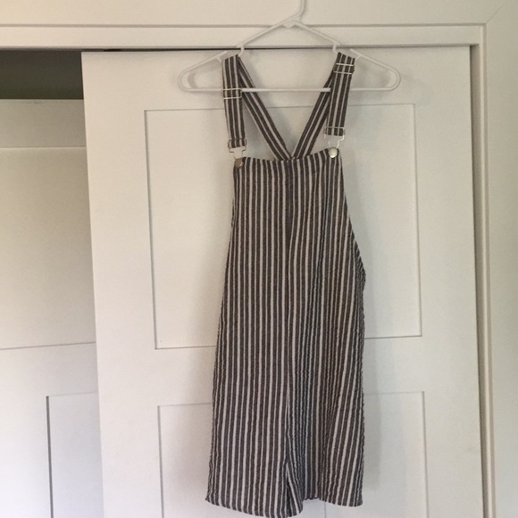 Romper - Picture 3 of 3